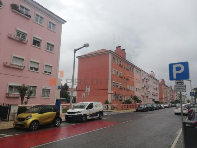 Apartamentos 4 quarto, Lisboa Lisboa DLS96690583