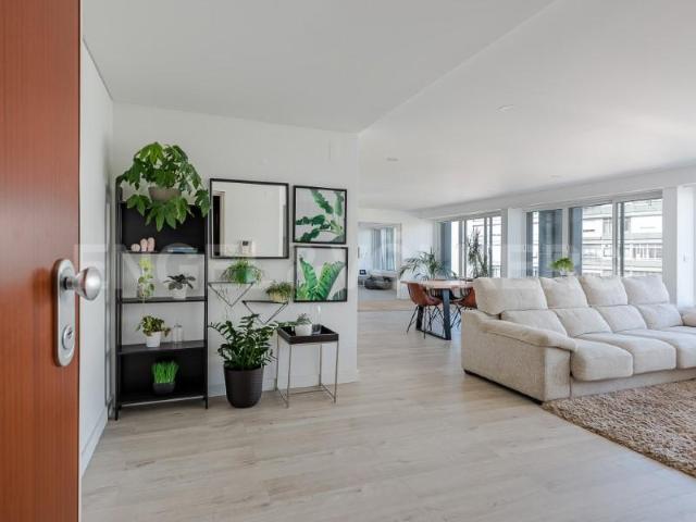 Apartamentos 4 quarto, Lisboa Lisboa DLS97123205