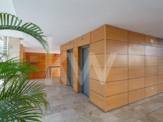 Apartamentos 4 quarto, Lisboa Lisboa DLS100360792