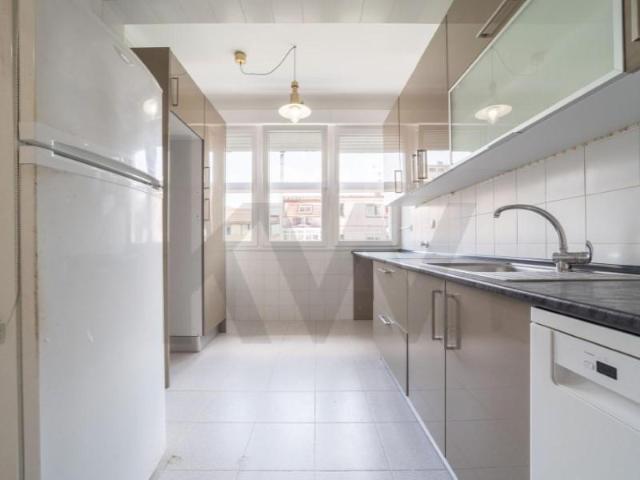 Apartamentos 4 quarto, Lisboa Lisboa DLS102001155