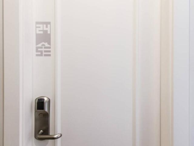Apartamentos 4 quarto, lisbon lisbon 1050 111 ES101671557