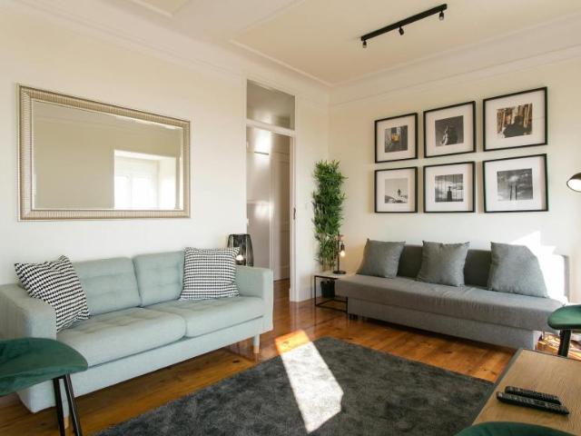 Apartamentos 4 quarto, Lisbon Lisbon 1100 316 DS102847900