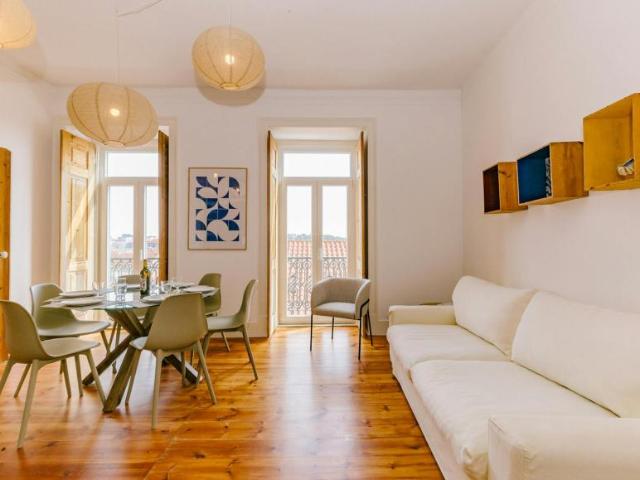 Apartamentos 4 quarto, Lisbon Lisbon 1200 037 ES100944416