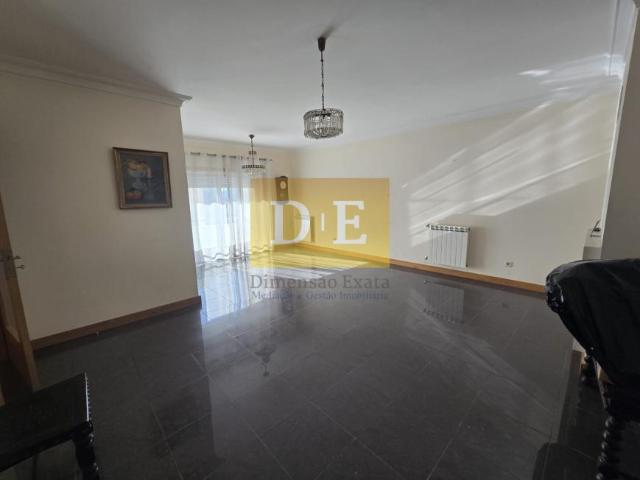 Apartamentos 4 quarto, Maia Porto 4470 022 DLS98373969