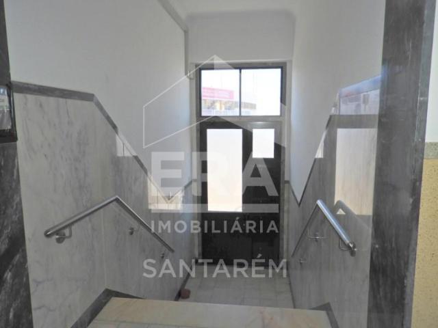 Apartamentos 4 quarto, Santarém Santarém DLS99603780