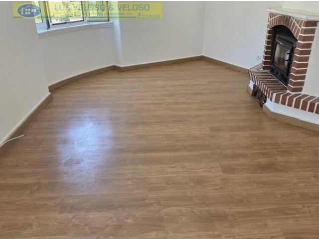 Apartamentos 4 quarto, Sintra Sintra DLS102723094
