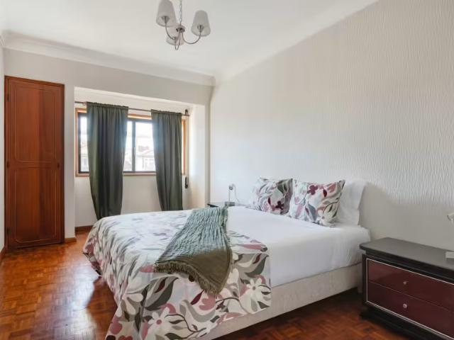 Apartamentos 4 quarto, Porto Porto 4000 466 DLS98634435
