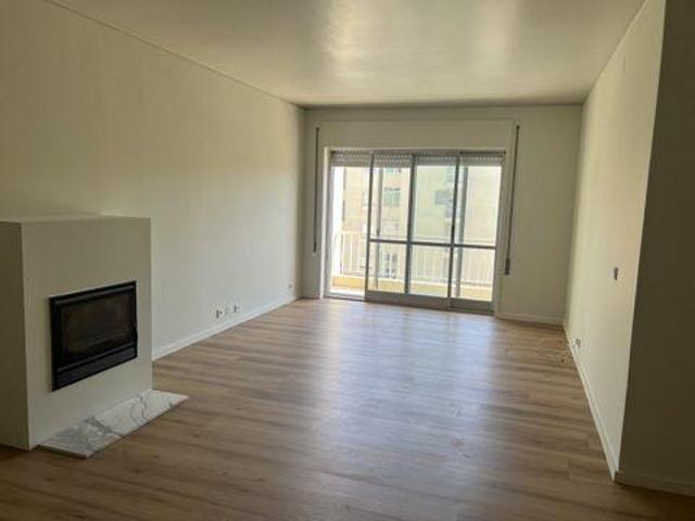 Apartamentos 4 quarto, Porto Porto 4100 221 ES102473405