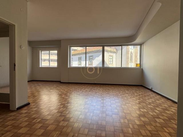 Apartamentos 4 quarto, Porto Porto DS103092155