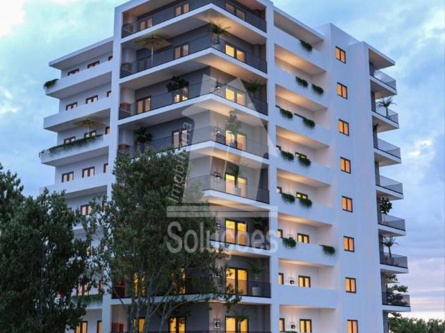 Apartamentos 4 quarto, Portimão Algarve DLS60348630