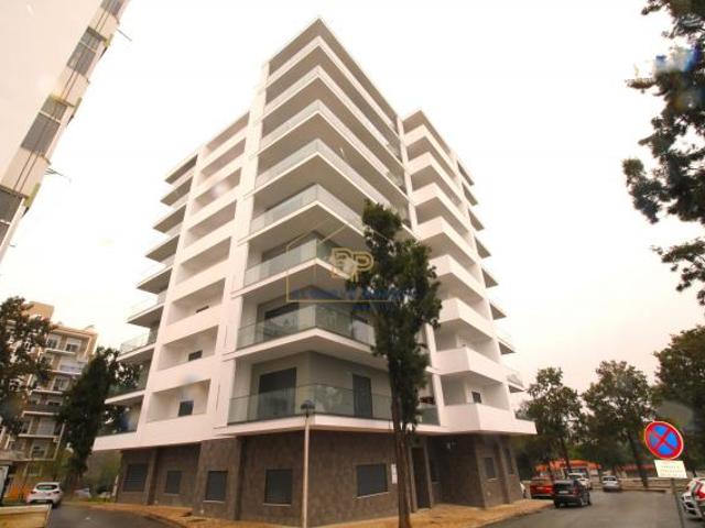 Apartamentos 4 quarto, Portimão Algarve DLS86446594