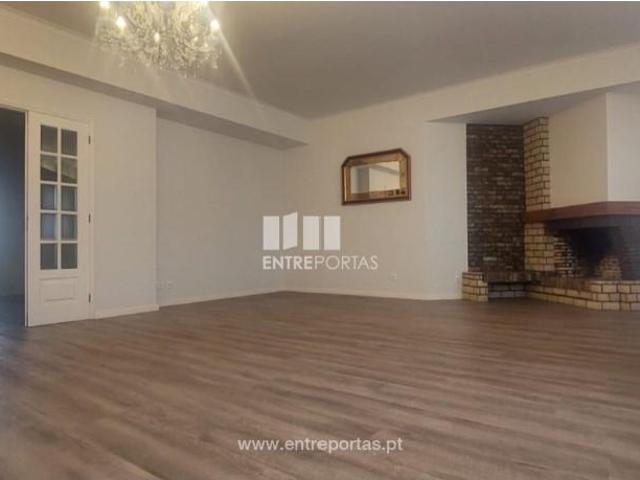 Apartamentos 4 quarto, Viana do Castelo Viana do Castelo DLS102763297