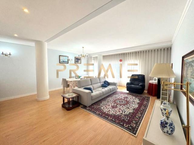 Apartamentos 4 quarto, Vila Nova de Gaia Vila Nova de Gaia DS95147647