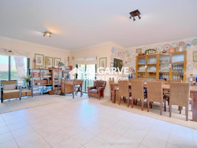 Apartamentos 4 quarto, Vilamoura Algarve DLS86936303