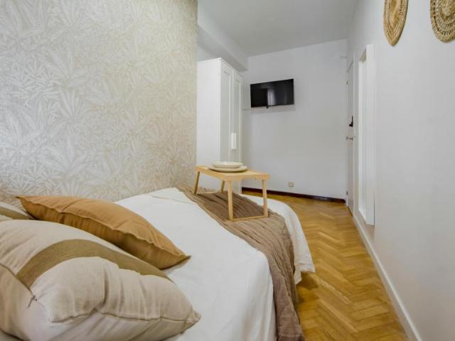 Apartamentos 5 Dormitorio Madrid Madrid ES104225181