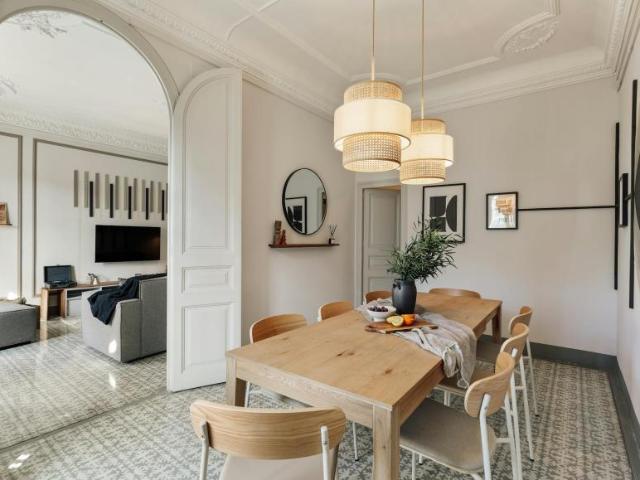 Apartamentos 5 Dormitorio Barcelona Barcelona ES101884617