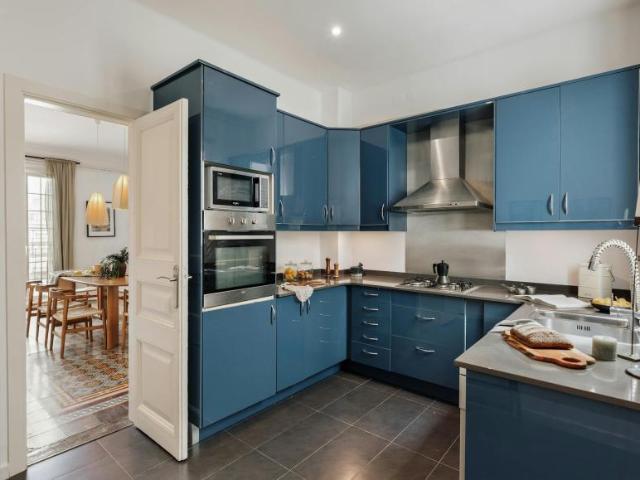 Apartamentos 5 Dormitorio Barcelona Barcelona ES102469950