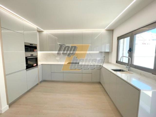 Apartamentos 5 quarto, Almada Almada DS93834548
