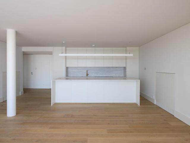 Apartamentos 5 quarto, Lisboa Lisboa DLS76651522