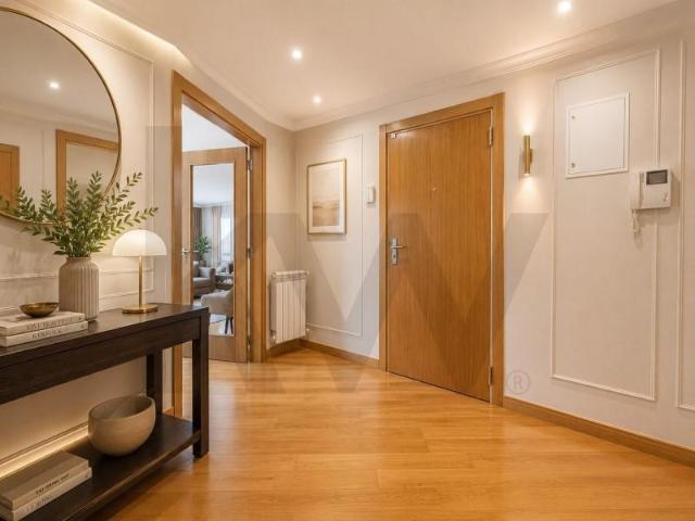 Apartamentos 5 quarto, Lisboa Lisboa DLS87447317