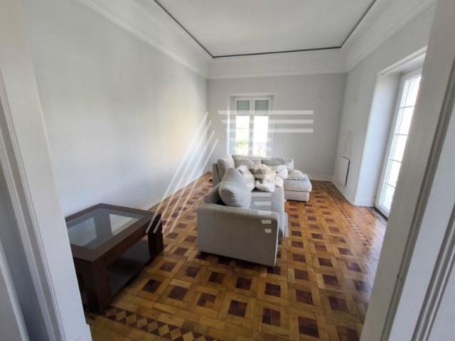 Apartamentos 5 quarto, Lisboa Lisboa DLS102260952