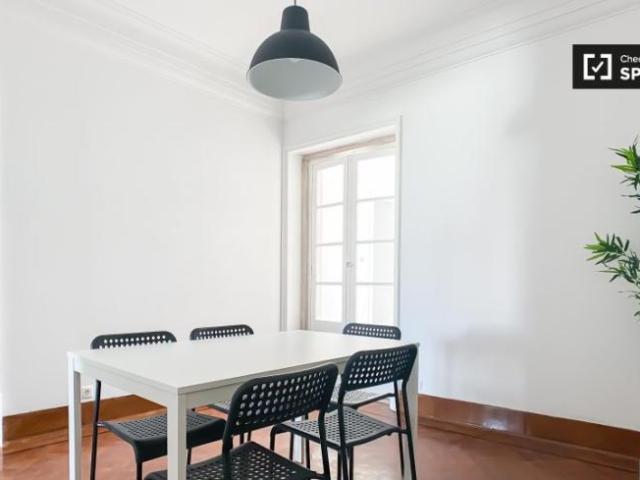 Apartamentos 5 quarto, lisbon lisbon 1000 178 DLS101813556