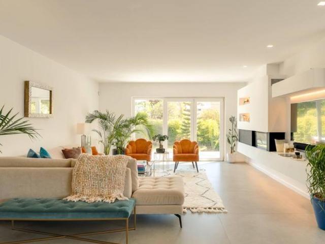 Apartamentos 5 quarto, Lisbon Lisbon 2750 005 DLS92308241