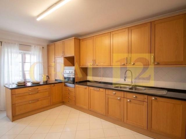 Apartamentos 5 quarto, Sintra Sintra DS102221351