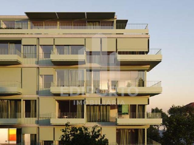 Apartamentos 5 quarto, Porto Porto DLS95949619