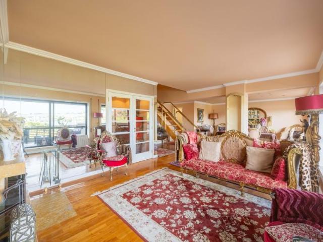 Apartamentos 5 quarto, Porto Porto DLS95178458