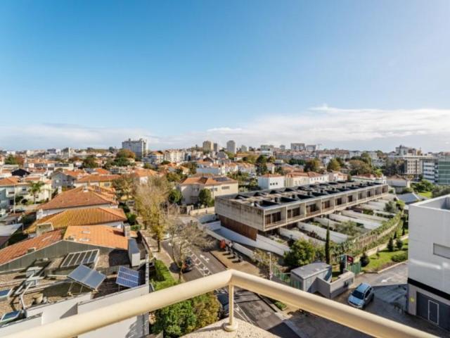 Apartamentos 5 quarto, Porto Porto DLS98607592