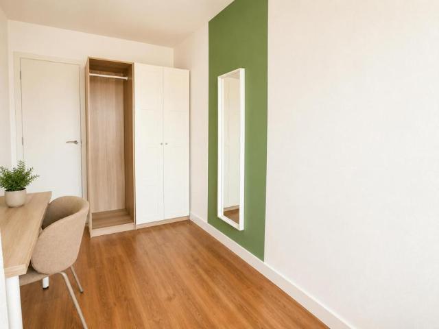 Apartamentos 6 Dormitorio Madrid Madrid ELS102716876