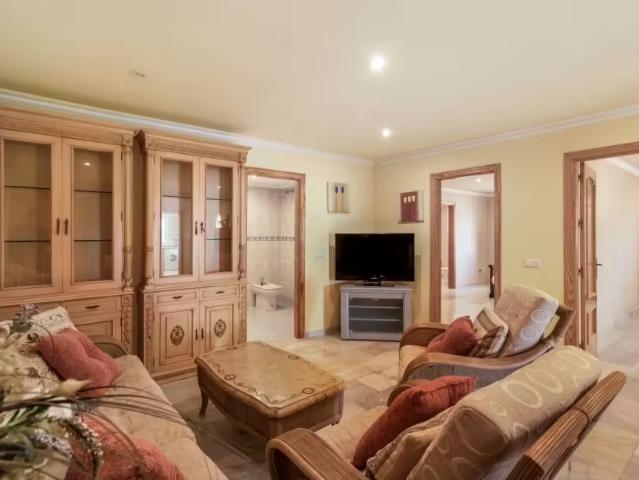 Apartamentos 6 Dormitorio Benalmádena Benalmádena ES97912676