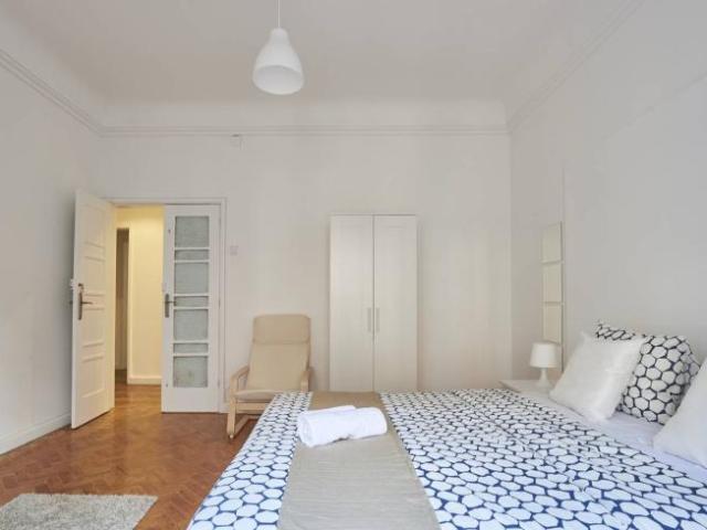 Apartamentos 6 quarto, lisbon lisbon 1150 108 DLS101776219