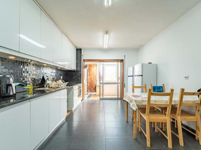 Apartamentos 6 quarto, Porto Porto DS100528724