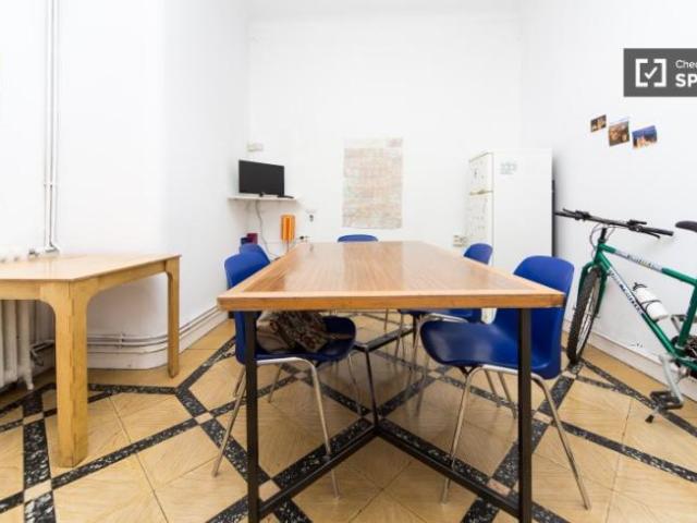 Apartamentos 8 Dormitorio Madrid Madrid ES104829269