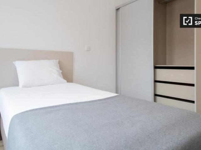 Apartamentos 8 quarto, porto porto 4100 179 ES101820689