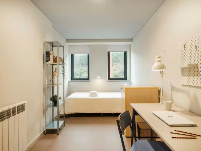 Apartamentos Covilhã Covilhã 6200 358 DLS98469054