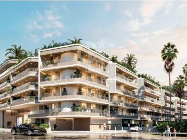 Apartamentos con amplias terrazas y vistas al mar en Torremolinos