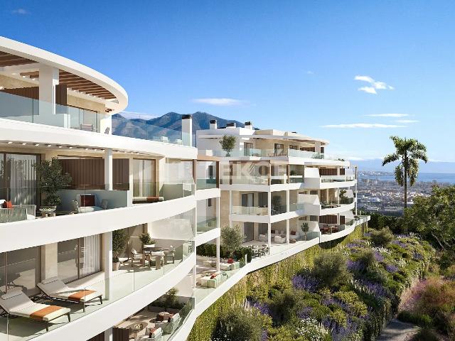 Apartamentos con Vistas al Mar en un Complejo con Piscina en Mijas