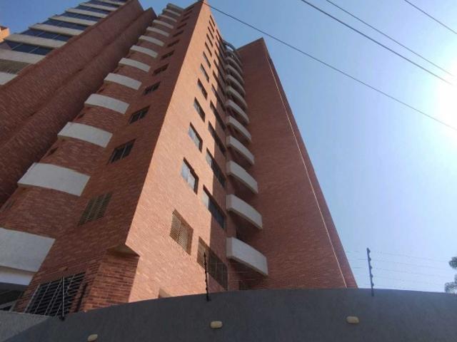 Apartamentos a ESTRENAR en Manantial Naguanagua Resd. Le Mans Suites