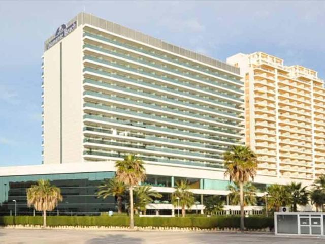 APARTAMENTOS A POCOS MINUTOS DE LA PLAYA DE LEVANTE
