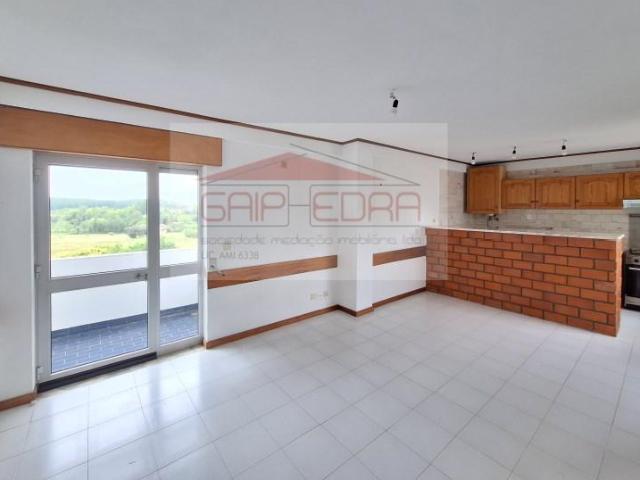 Apartamentos Anadia Anadia 3780 DLS102740573