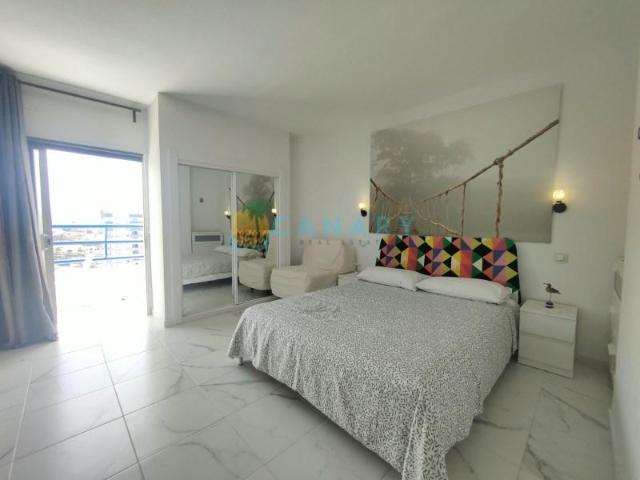 Apartamentos Adeje Adeje ES105437954