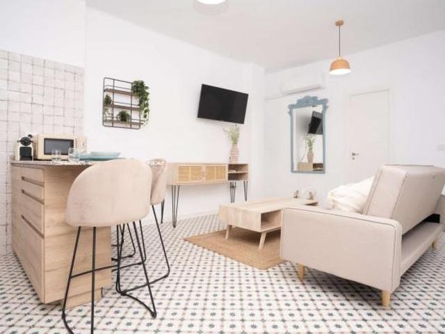 Apartamentos Alicante Alicante LS82986569