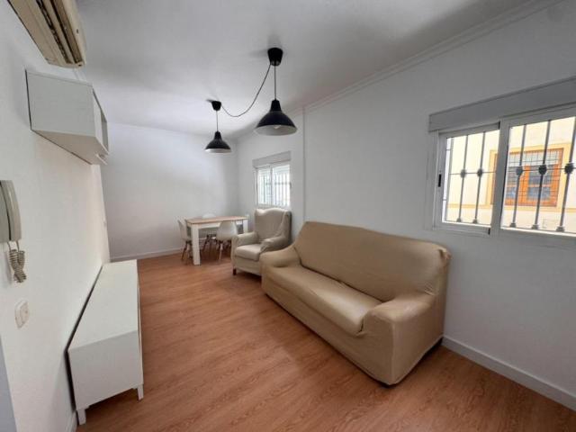 Apartamentos Almería Almería ELS102883197