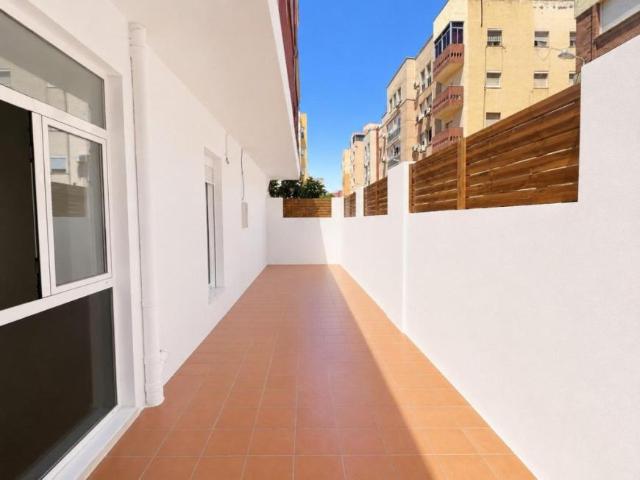 Apartamentos Almería Almería ES104143017