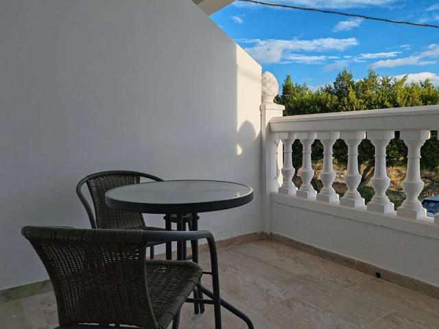Apartamentos Almeria Almeria LS86228624