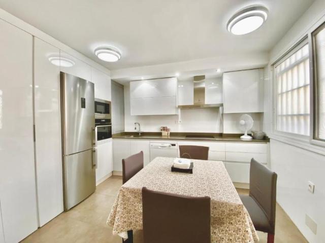 Apartamentos Almería Almería 102551420