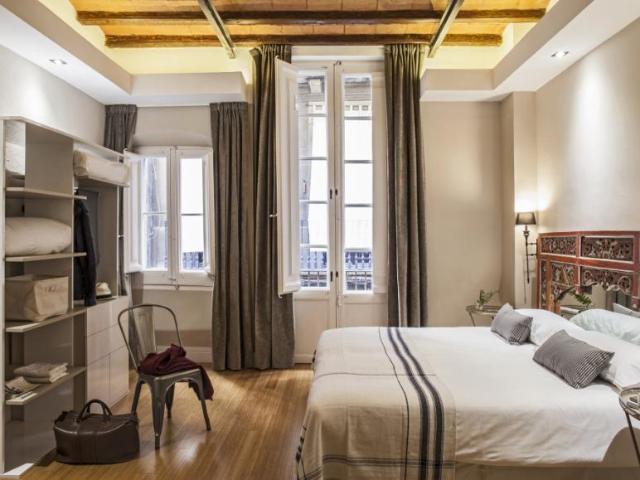 Apartamentos Barcelona Barcelona 77966020